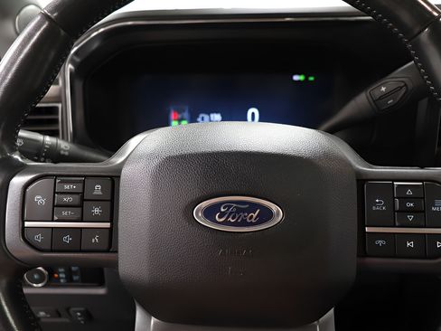 Used 2024 Ford F250 Lariat w/ Lariat Ultimate Package AWD/4WD image 15