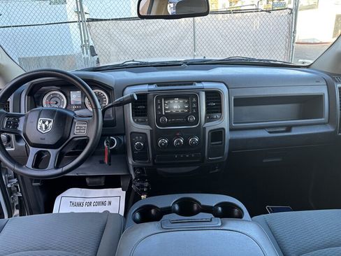 Used 2015 RAM 2500 Tradesman w/ Chrome Appearance Group AWD/4WD image 19