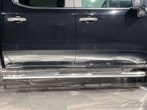 Used 2020 Chevrolet Silverado 1500 Custom w/ Custom Value Package image 11