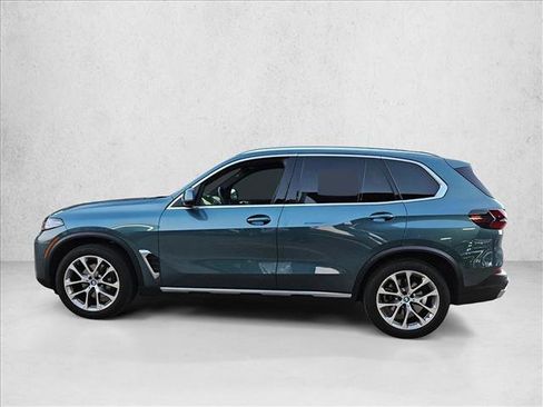 Used 2024 BMW X5 xDrive40i w/ Premium Package image 8