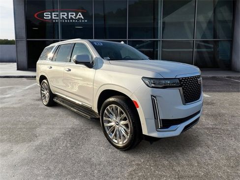 Used 2023 Cadillac Escalade Premium Luxury image 7