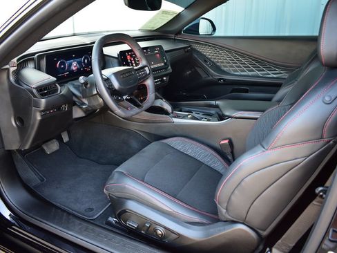 Used 2026 Dodge Charger Scat Pack w/ Blacktop Package AWD/4WD image 16