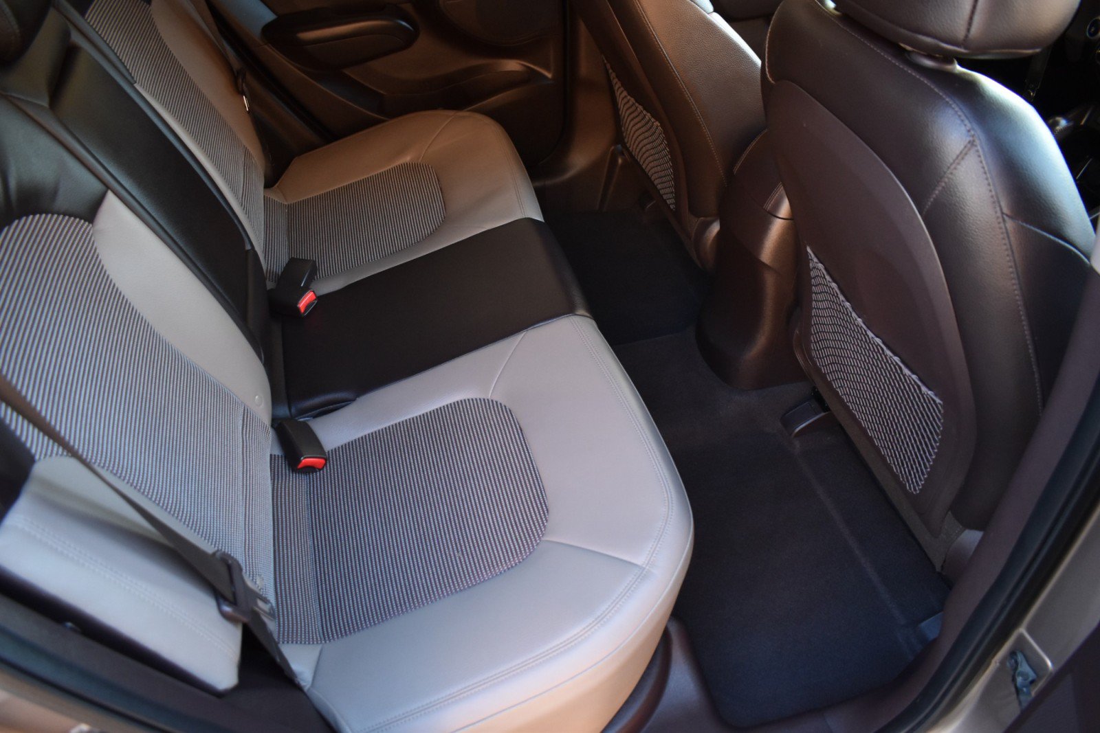 Used 2011 Hyundai Tucson GLS w/ Navigation Pkg 2 AWD/4WD image 36