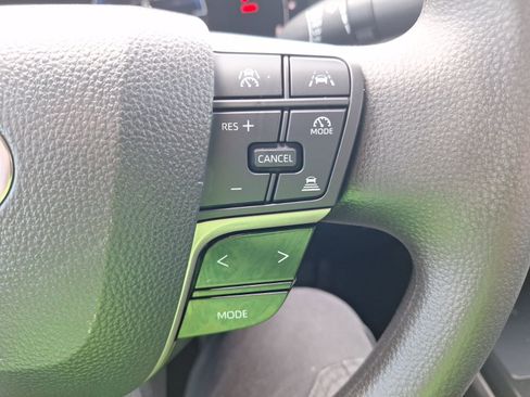 Used 2025 Toyota Camry LE image 20