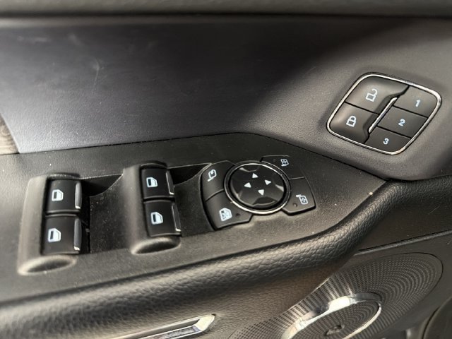 Used 2021 Ford Expedition Max Limited RWD image 19