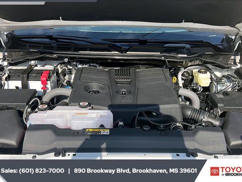 New 2026 Toyota Tundra Platinum AWD/4WD image 10