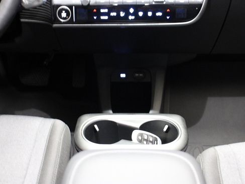 Used 2024 Hyundai Ioniq 5 SEL image 22