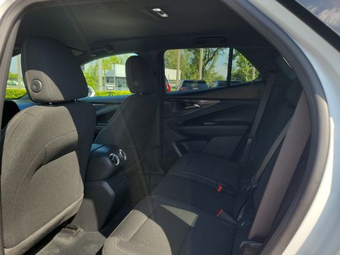 Used 2025 Chevrolet Blazer EV LT AWD/4WD image 13