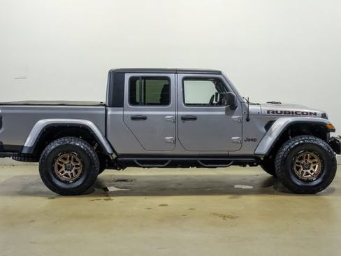 Used 2021 Jeep Gladiator Rubicon w/ Trailer Tow Package AWD/4WD image 5