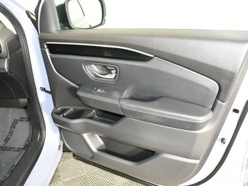 Used 2024 Honda Pilot Touring image 40