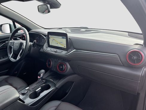 Used 2025 Chevrolet Blazer RS FWD image 29