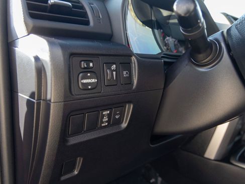 Used 2023 Toyota 4Runner SR5 Premium w/ Moonroof Package AWD/4WD image 19