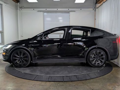 Used 2022 Tesla Model X Plaid AWD/4WD image 5
