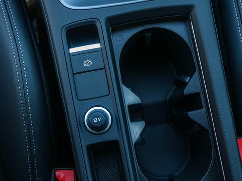 New 2025 Audi Q3 2.0T Premium image 29