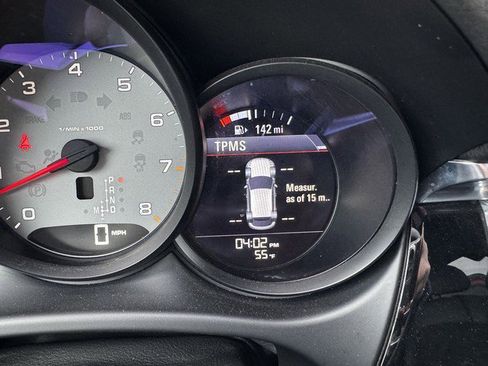 Used 2015 Porsche Macan S image 32