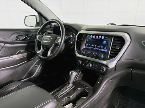 Used 2019 GMC Acadia SLT image 26
