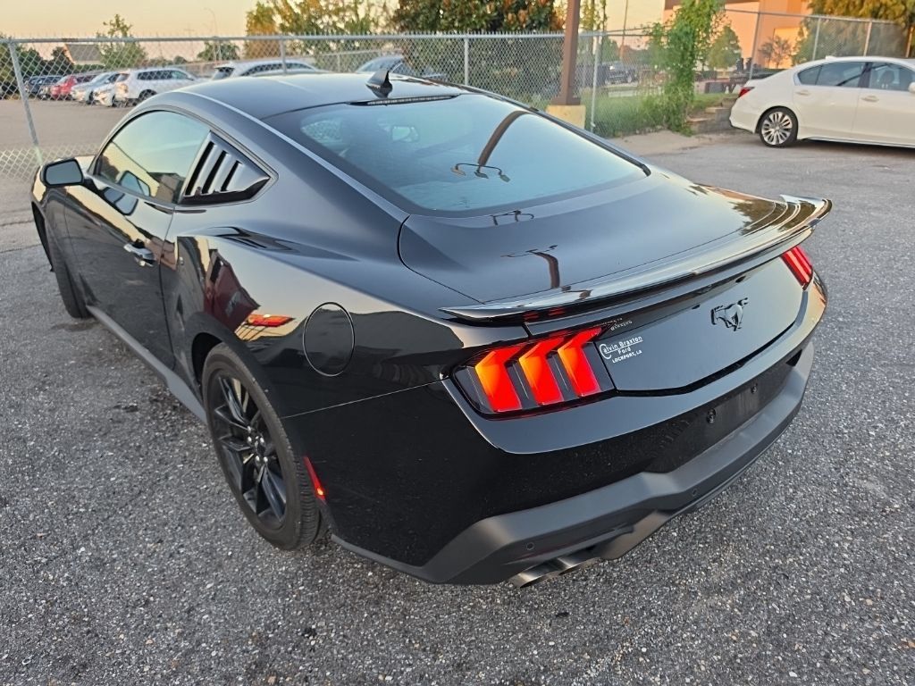Used 2024 Ford Mustang Premium RWD image 6