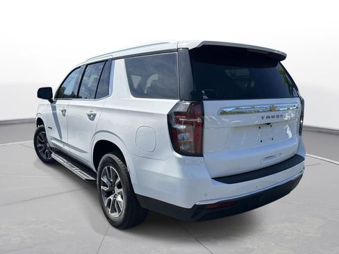 Used 2024 Chevrolet Tahoe LT w/ Luxury Package AWD/4WD image 16