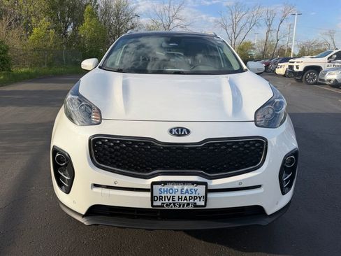 Used 2017 Kia Sportage EX w/ EX Technology Package FWD image 2