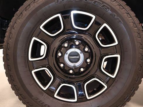 Certified 2026 Ford F250 Platinum AWD/4WD image 48