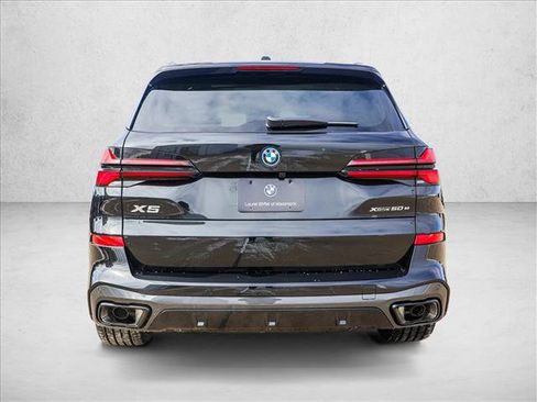 New 2026 BMW X5 xDrive50e w/ M Sport Package image 6