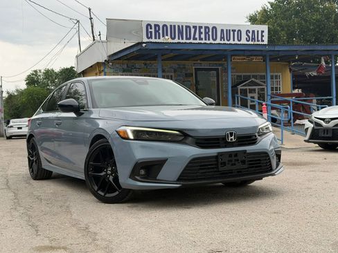 Used 2023 Honda Civic Sport image 1