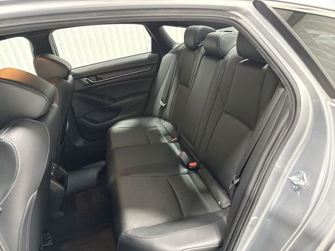 Used 2021 Honda Accord Sport image 26