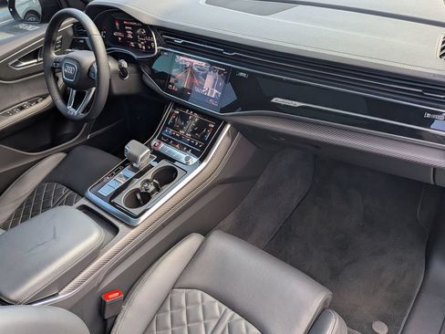Used 2025 Audi SQ8 Premium Plus AWD/4WD image 35