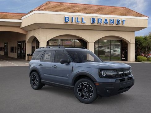 New 2025 Ford Bronco Sport Outer Banks w/ Outer Banks Tech Package+ AWD/4WD image 1