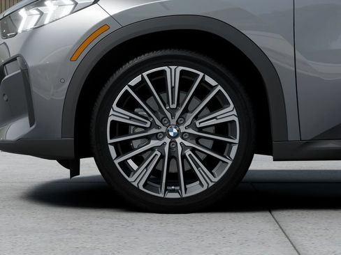New 2027 BMW X2 xDrive28i AWD/4WD image 7