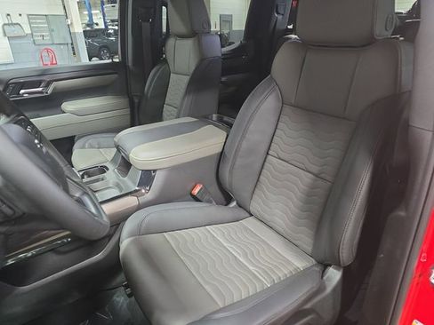New 2026 Chevrolet Silverado 1500 ZR2 AWD/4WD image 15