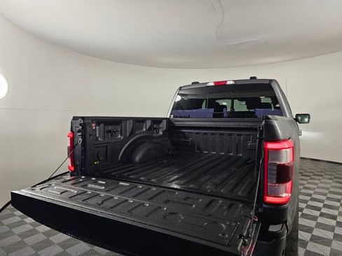 Used 2021 Ford F150 Lariat w/ Equipment Group 502A High image 16