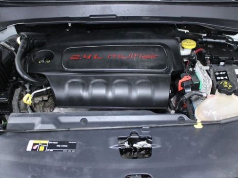 Used 2018 Jeep Compass Limited w/ Navigation Group image 26