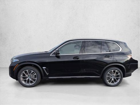 New 2026 BMW X5 sDrive40i image 5