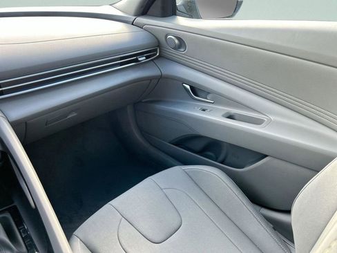 New 2026 Hyundai Elantra Sport image 15