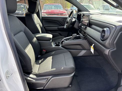 New 2026 Chevrolet Colorado W/T image 28