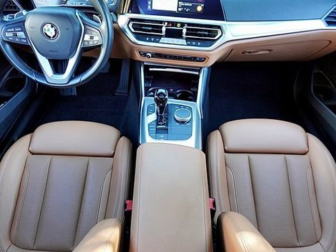 Used 2022 BMW 330i Sedan w/ Driving Assistance Package image 21