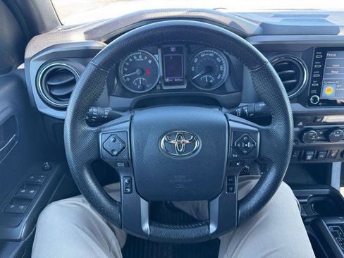 Certified 2020 Toyota Tacoma TRD Off-Road w/ TRD Premium Off Road Package image 17