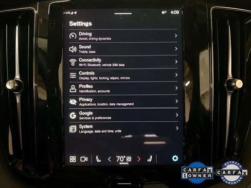 Used 2025 Volvo XC60 B5 Plus image 42