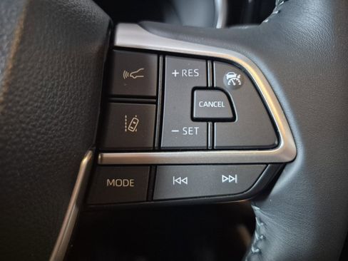 New 2026 Toyota Highlander XSE image 23