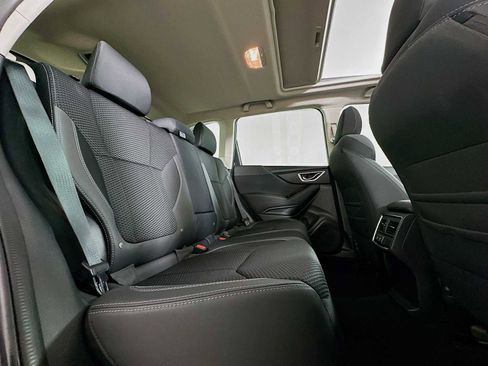 Used 2020 Subaru Forester Premium image 25
