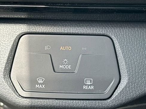 New 2026 Volkswagen ID.4 Pro RWD image 23