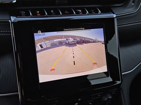 New 2026 Jeep Grand Cherokee L Laredo image 19