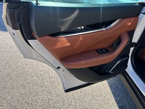 Used 2022 Maserati Levante Modena image 21