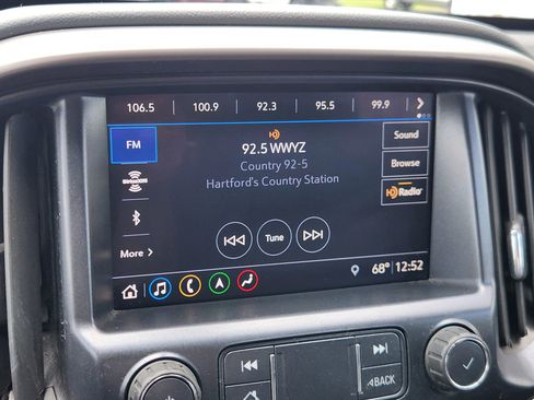 Used 2019 Chevrolet Colorado Z71 AWD/4WD image 31