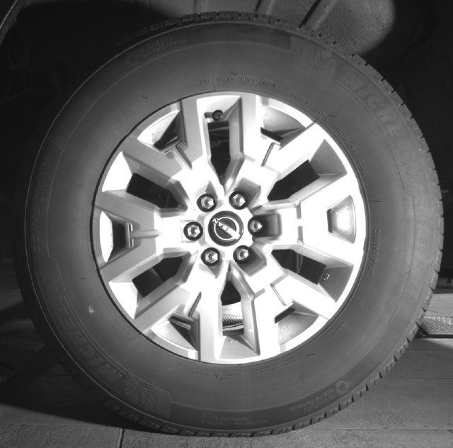 Used 2022 Nissan Frontier SV w/ Technology Package RWD image 12