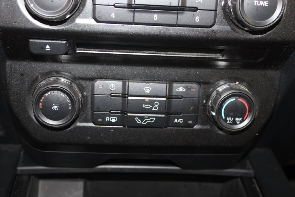 Used 2017 Ford F150 XL w/ Equipment Group 101A Mid AWD/4WD image 29