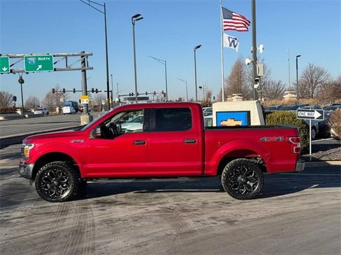 Used 2020 Ford F150 XLT image 2