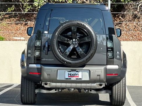 New 2026 Land Rover Defender 110 S image 4