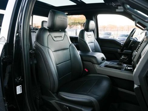Used 2018 Ford F150 Raptor w/ Equipment Group 802A Luxury AWD/4WD image 35